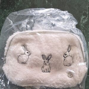 Lululemon Everywhere Belt Bag 1L Fleece New Years Lunar Rabbit - IN HAND NEW
